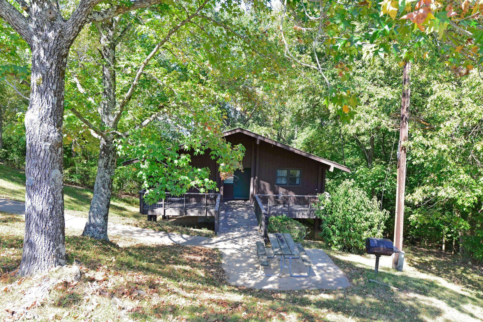 Lake Barkley State Resort Canton Экстерьер фото