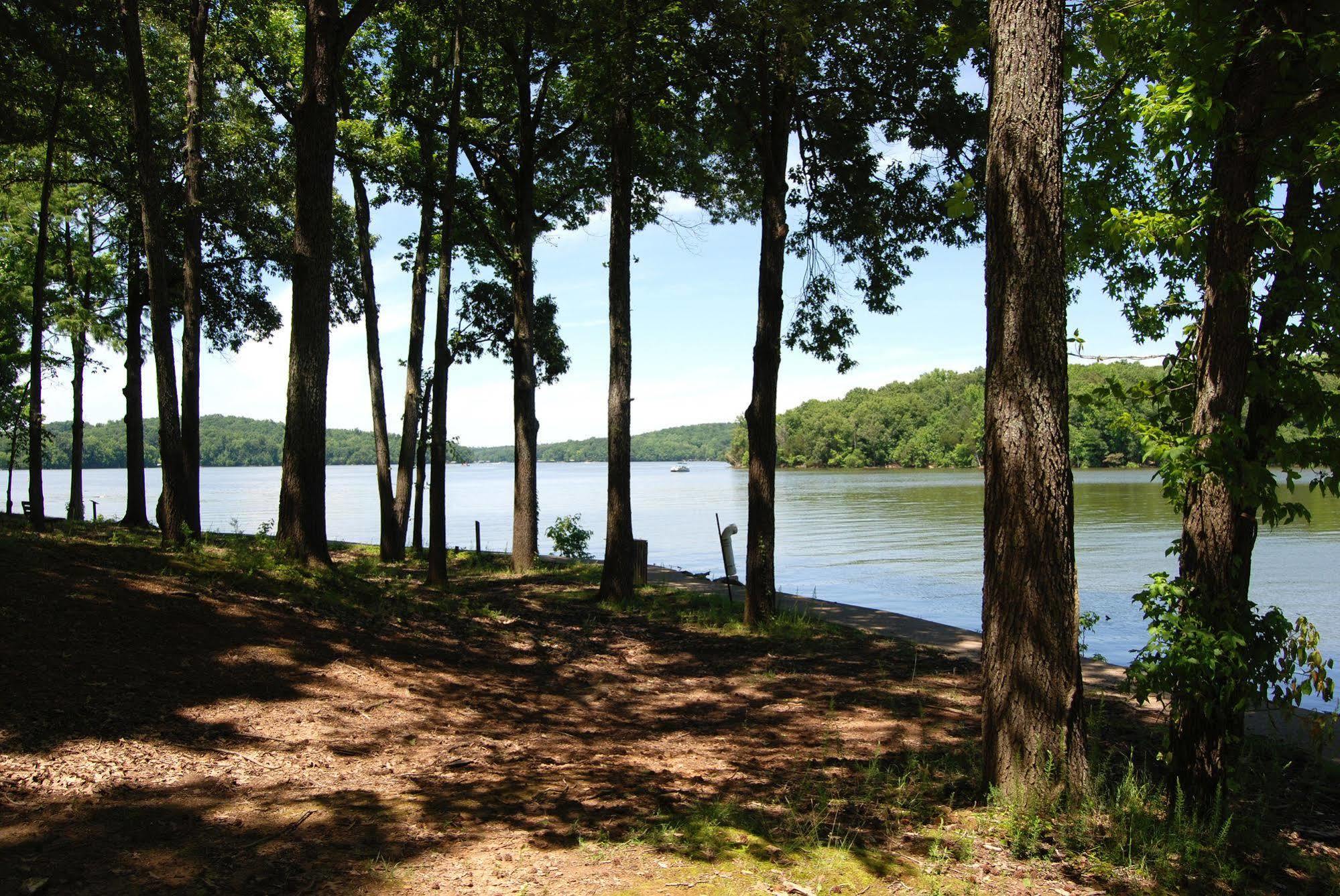 Lake Barkley State Resort Canton Экстерьер фото